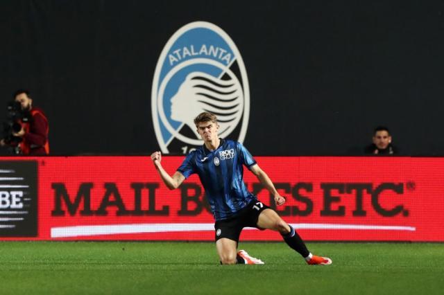 天天盈球 官网-奇妙欧冠名额题：加油真蓝黑！但千万别进意甲前四？