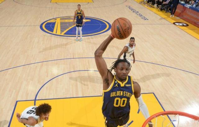 天天盈球足球比分-科尔再放大招！勇士祭新版五小冲刺：库明加蜕变