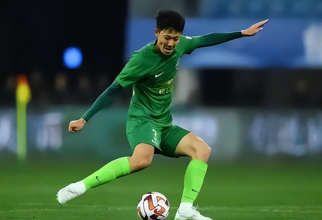 天天盈球足球比分-越南7号赛前要踢中国3比0，赛后刘浩帆找到他，直言你说话呀