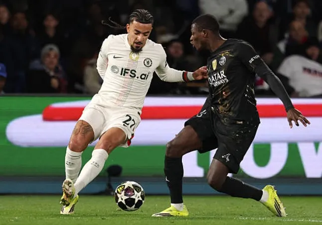 天天盈球足球比分-古斯托本场数据：1粒进球，2次抢断，6夺回球权，对抗11胜8